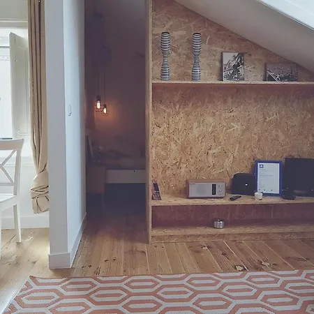 The Blue House - Saint Pauls Apartman *